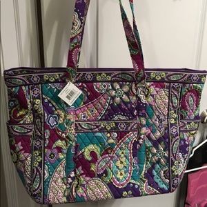 NWT Vera Bradley Get Carried Away Tote in Heather